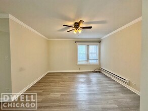 4208 N Clark St, Unit 1 in Chicago, IL - Building Photo - Building Photo