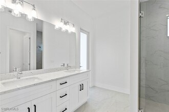 1081 Desoto Blvd S in Naples, FL - Building Photo - Building Photo