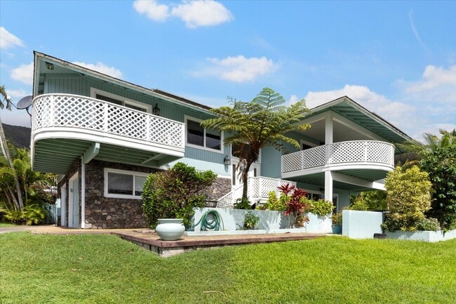 460 Polulani Dr in Wailuku, HI - Building Photo - Building Photo