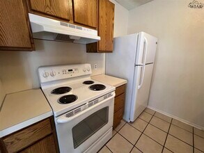 4501 Mistletoe Dr in Wichita Falls, TX - Building Photo - Building Photo