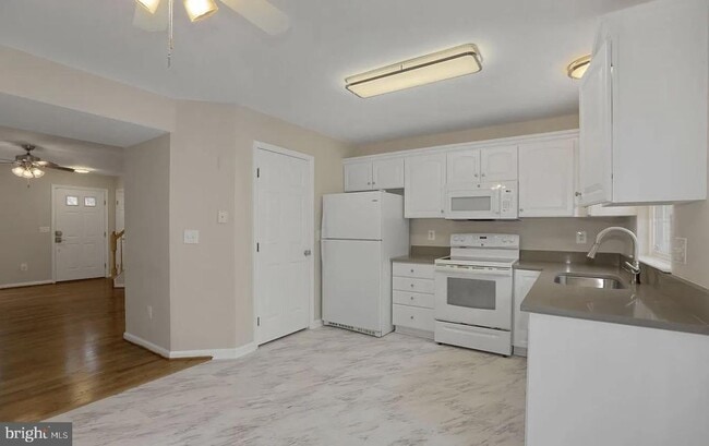 15592 Three Otters Pl in Manassas, VA - Building Photo - Building Photo