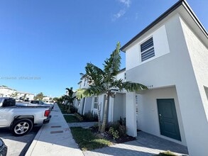 12168 SW 268th St in Homestead, FL - Building Photo - Building Photo