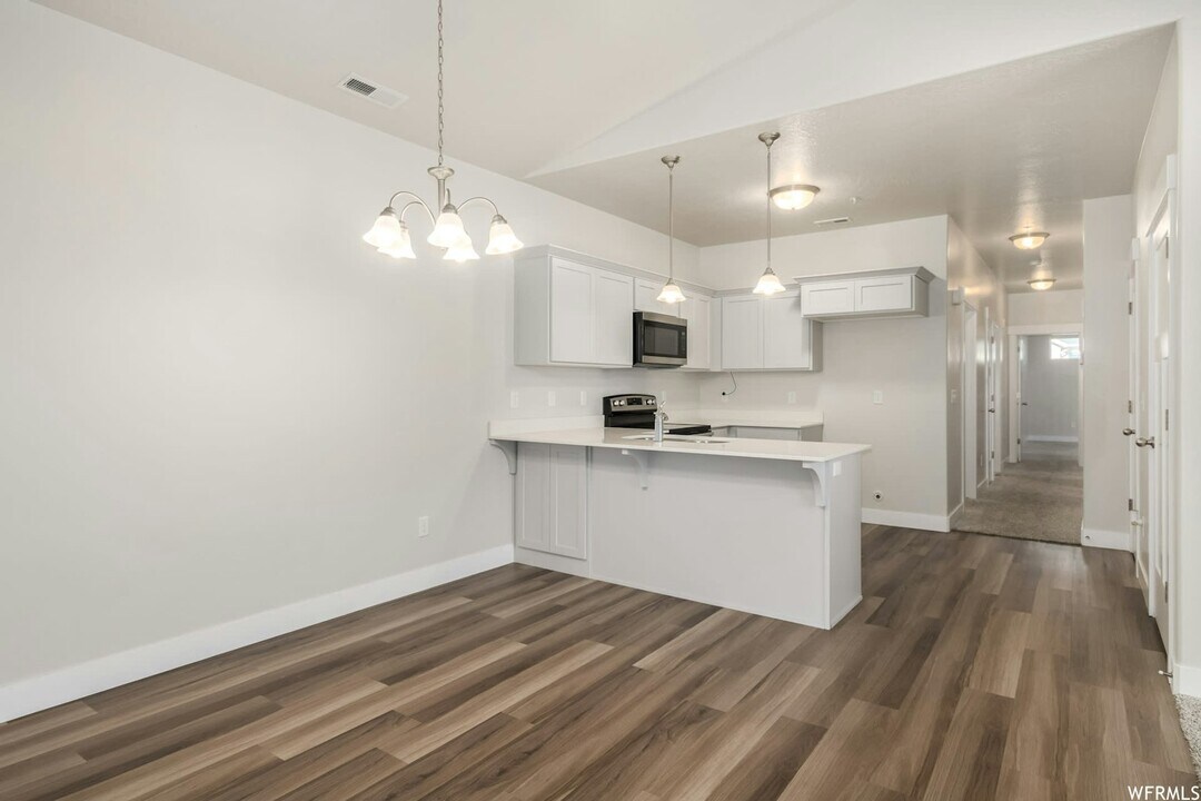 3695 W 1850 N in Lehi, UT - Building Photo