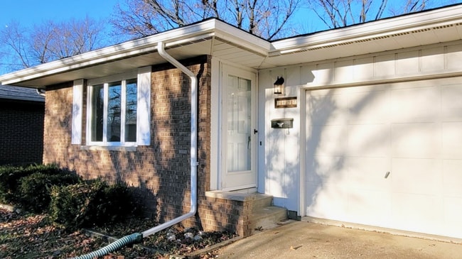 property at 2437 Delaware Dr