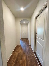 305 Cres Park Dr in Jarrell, TX - Building Photo - Building Photo