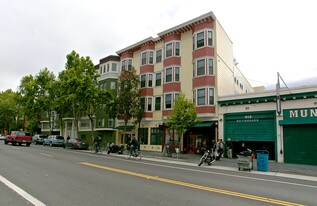 Apollo in San Francisco, CA - Building Photo