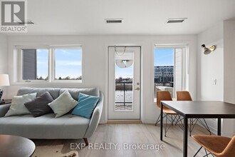 155-155 Downsview Park Blvd in Toronto, ON - Building Photo - Building Photo