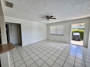 718-720-720 SW 7th St in Hallandale Beach, FL - Building Photo - Building Photo