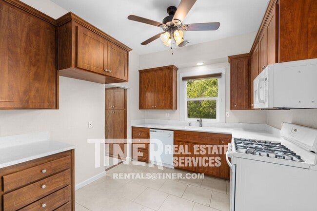 603 Mormon St in Folsom, CA - Building Photo - Building Photo