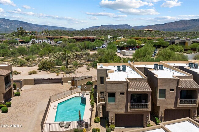 6434 E Military Rd in Cave Creek, AZ - Building Photo - Building Photo