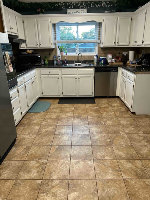 property at 6258 N Summers Cir