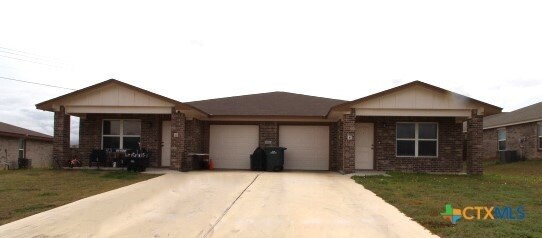 1017 Cline Dr, Unit B in Copperas Cove, TX - Building Photo