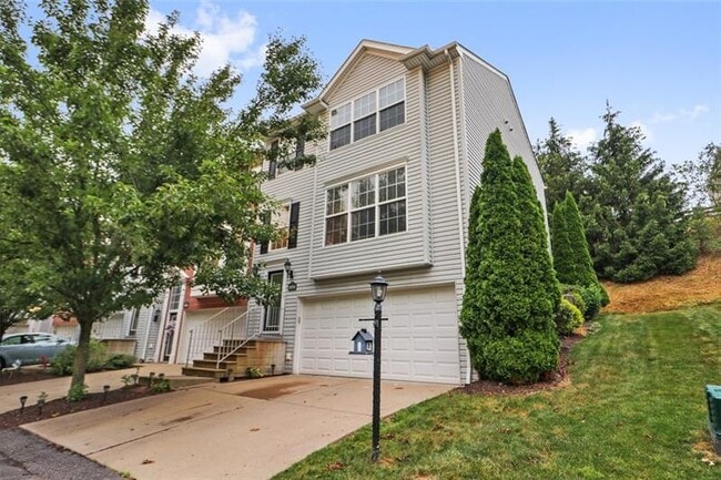 property at 10550 Cherry Grove Ct