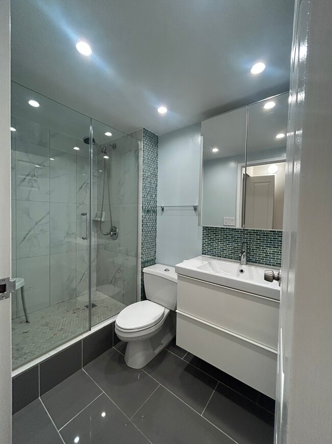 property at 777 N MacQuesten Pkwy