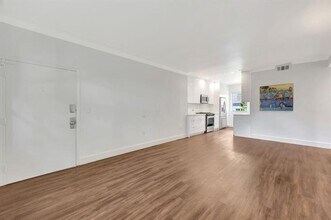 1446 Lenox Ave. in Miami Beach, FL - Building Photo - Building Photo