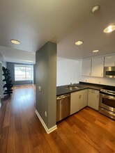 451 Kansas St in San Francisco, CA - Building Photo - Building Photo