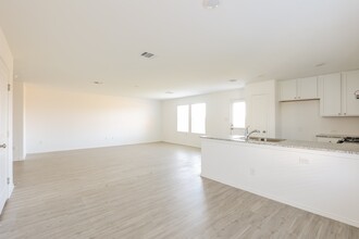 418 De Herrera in San Antonio, TX - Building Photo - Building Photo