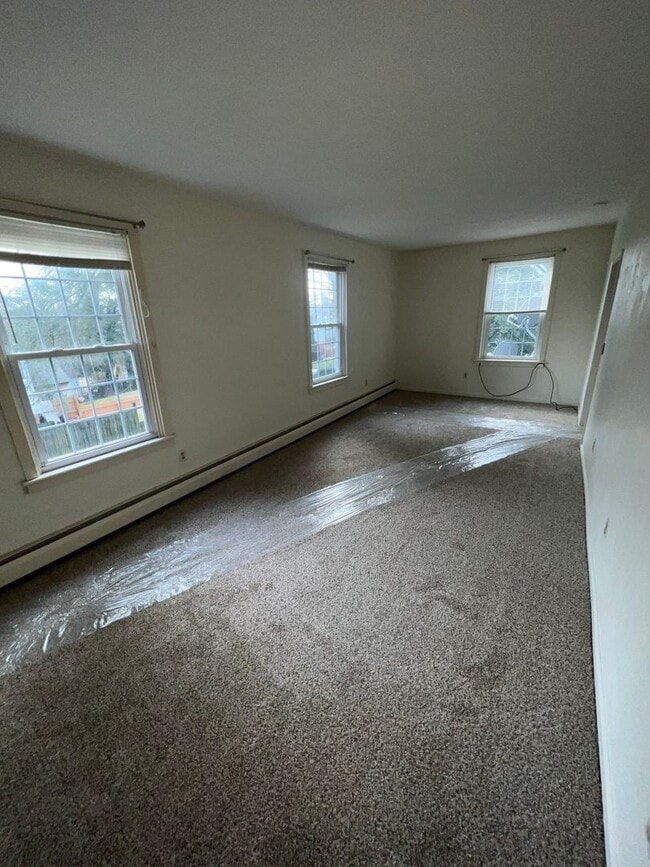 46-48-48 N Main St in Shrewsbury, PA - Building Photo - Building Photo