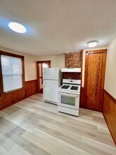 22 Temple St, Unit 22 in Somerville, MA - Building Photo - Building Photo