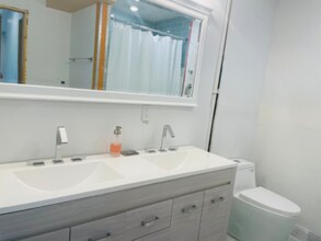 4 Alpha Omega Way, Unit First Floor in Littleton, MA - Building Photo - Building Photo