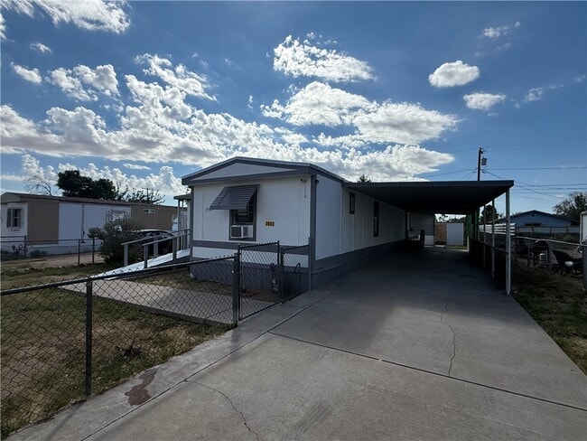 property at 2930 E John L Ave