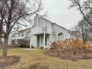 4797 Amber Cir in Hoffman Estates, IL - Building Photo - Building Photo