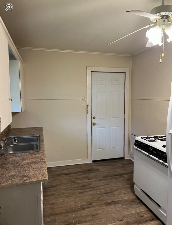 701 16th St in Lake Charles, LA - Building Photo