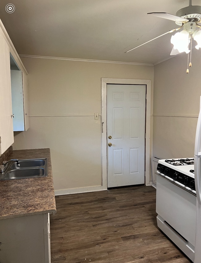 property at 701 16th St