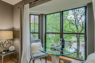 Library Hill Apartments in Milwaukee, WI - Building Photo - Interior Photo