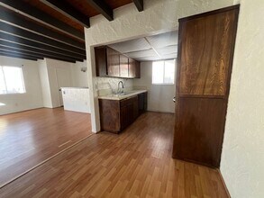 2208 Grant Ave in Redondo Beach, CA - Building Photo - Building Photo