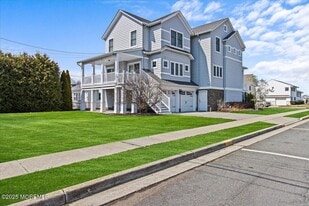 100 Niblick St in Point Pleasant Beach, NJ - Building Photo