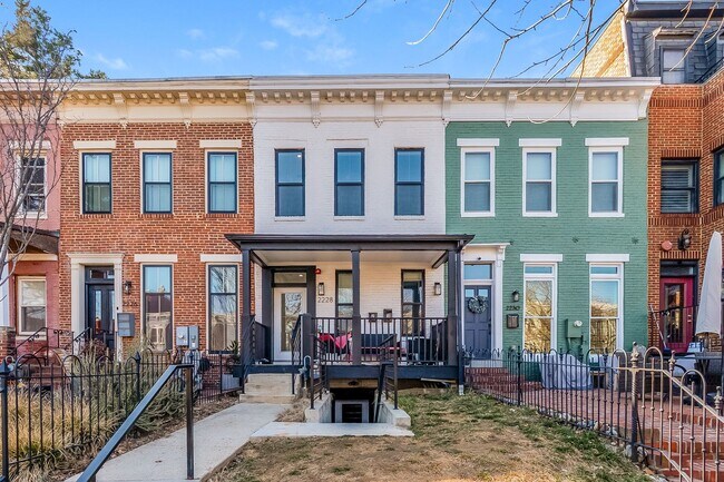 2228 13th St NW