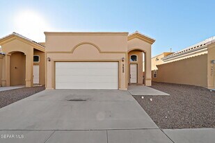 3625 Grand Bahamas Dr in El Paso, TX - Building Photo