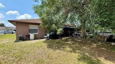 686 Royalty Ct in Kissimmee, FL - Building Photo - Building Photo