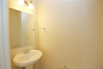 16025 Nightshade St in Austin, TX - Building Photo - Building Photo