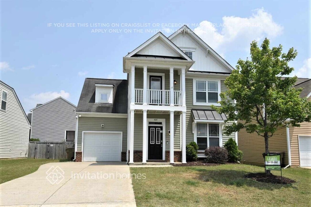 404 Hardaway Point in Clayton, NC - Building Photo