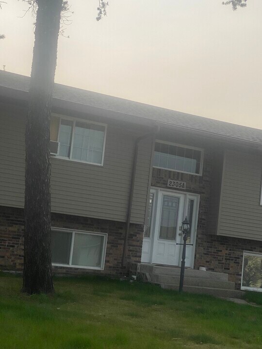 2305 Ash Ave Nw, Unit 2305A in Bemidji, MN - Building Photo