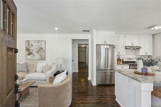 1833 Flat Shoals Rd SE in Atlanta, GA - Building Photo - Building Photo