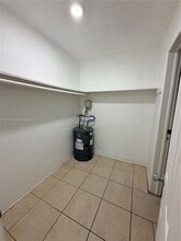 717 NE 1st St in Hallandale Beach, FL - Building Photo - Building Photo