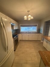 415 West Dr in Copiague, NY - Building Photo - Building Photo