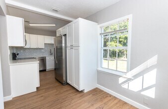 823 SE 3rd Ave in Delray Beach, FL - Building Photo - Building Photo