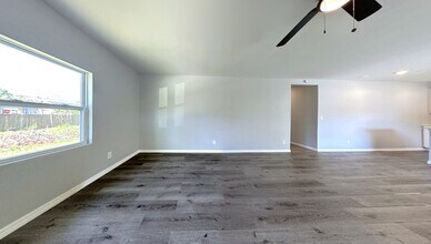 3841 16th Ave S in St. Petersburg, FL - Building Photo - Building Photo