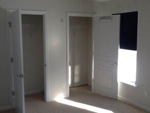 8468 Cromwell Ct in Breinigsville, PA - Building Photo - Building Photo