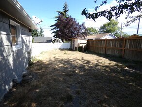 615 S Washington St in Port Angeles, WA - Building Photo - Building Photo