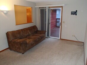 2527 23rd Ave NW in Rochester, MN - Building Photo - Building Photo