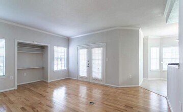2525 Barry Rose Rd in Pearland, TX - Building Photo - Building Photo