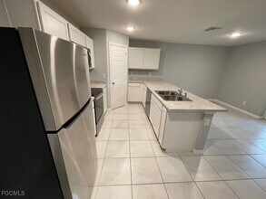 3108 64th St W in Lehigh Acres, FL - Building Photo - Building Photo