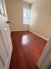 1106 Queen St NE in Washington, DC - Building Photo - Building Photo