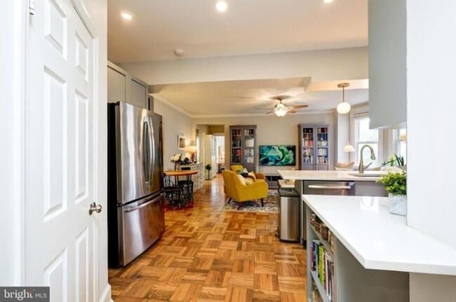 1869 Mintwood Pl NW in Washington, DC - Building Photo - Building Photo