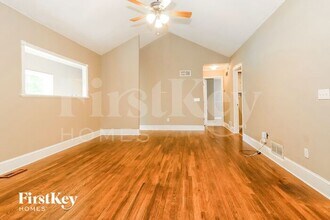 5554 Emerald Way in Acworth, GA - Building Photo - Building Photo